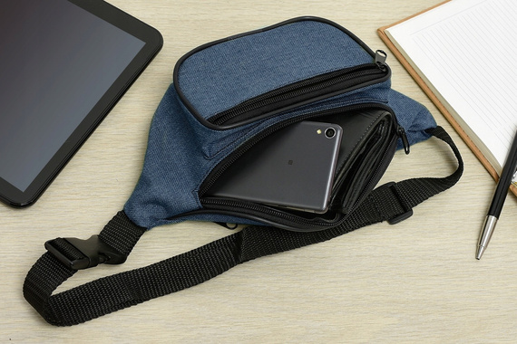Nerka biodrowa materiałowa saszetka unisex G82 niebieska jeans