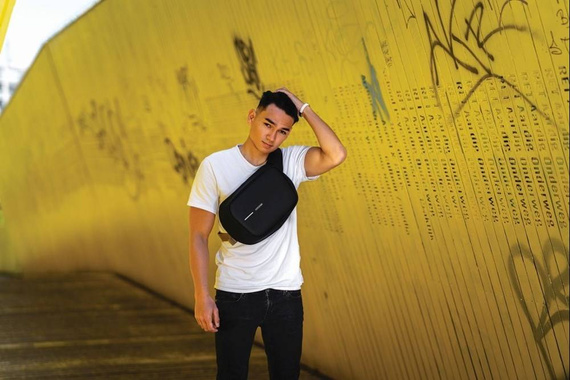 Plecak miejski z poliestru XD Design Bobby Sling czarny